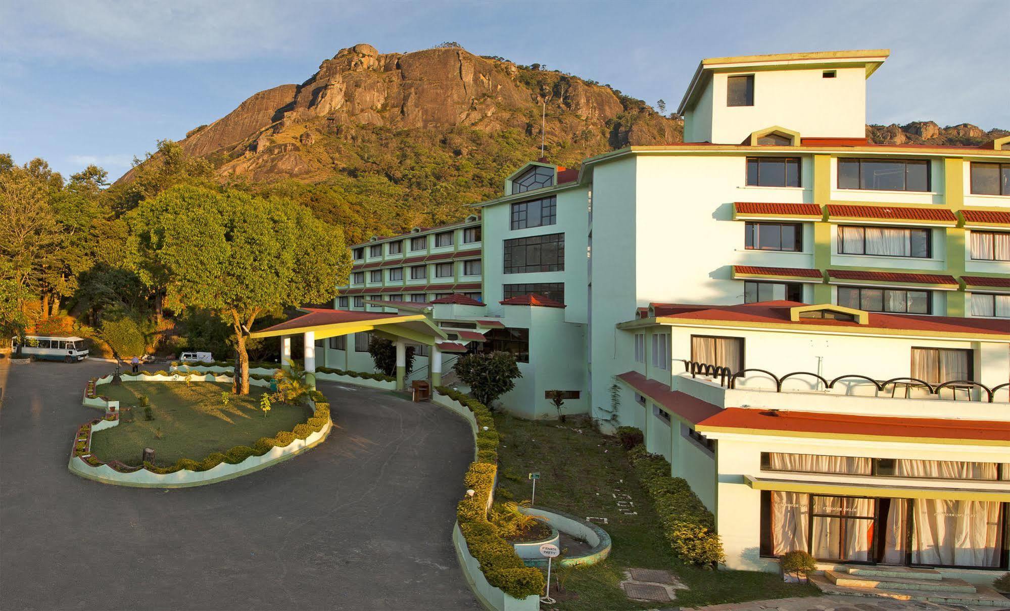 Munnar - Terrace Greens, A Sterling Holidays Resort Exterior foto